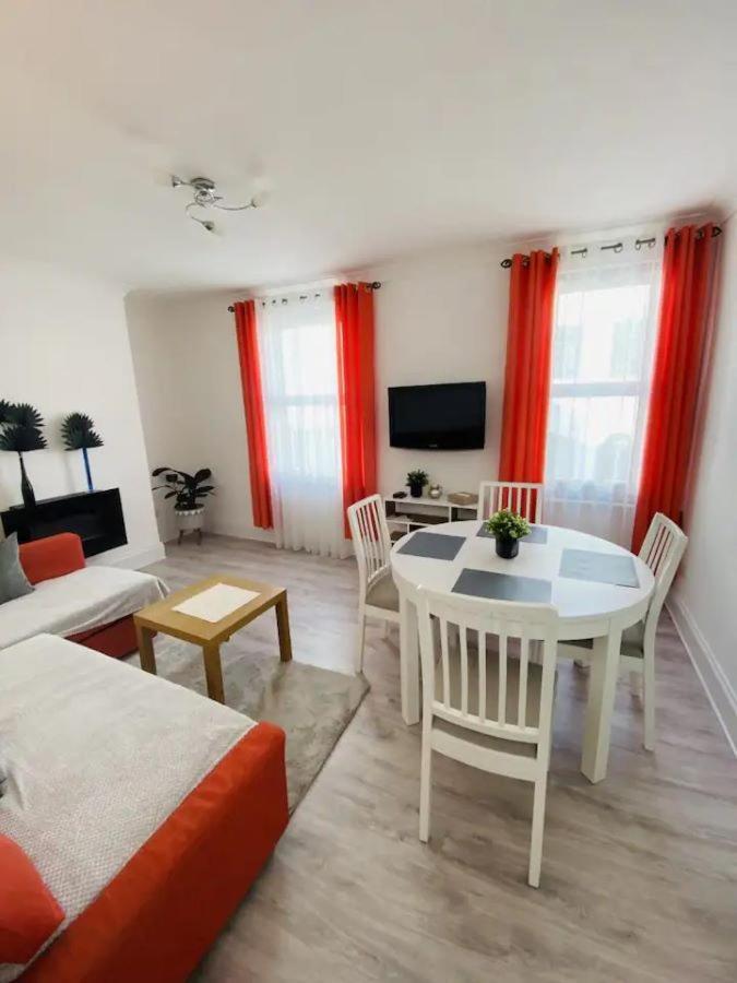 Castle View 2 Bedroom Apartment In Town Centre Hastings Exteriér fotografie
