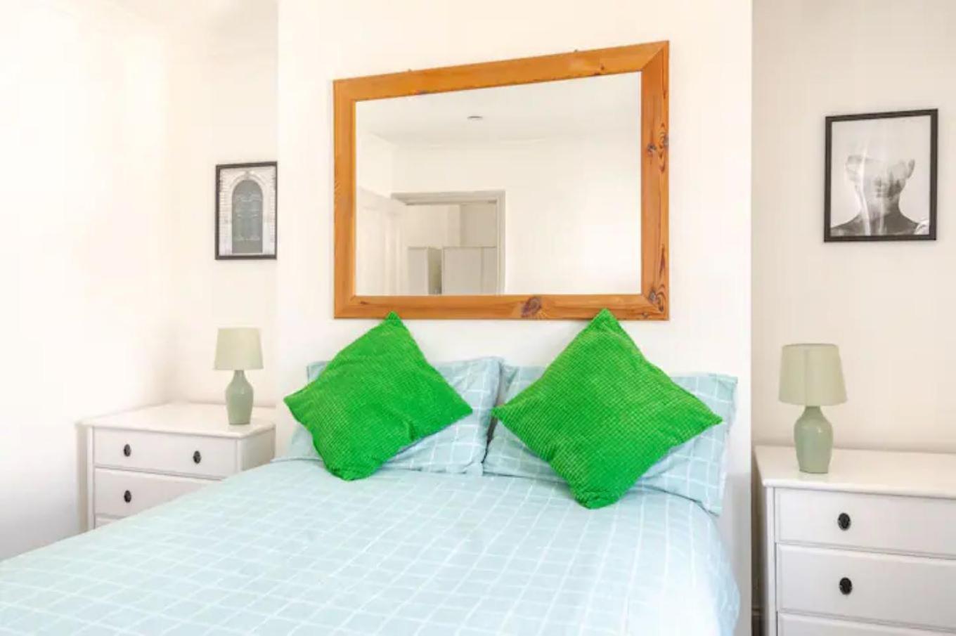 Castle View 2 Bedroom Apartment In Town Centre Hastings Exteriér fotografie